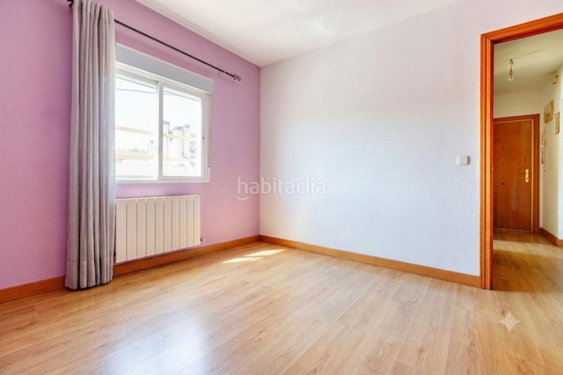Foto 1bff69ba-caeb-4d4a-adb7-37a00a6b9ce6. Pis amb calefacció a Canillejas Madrid