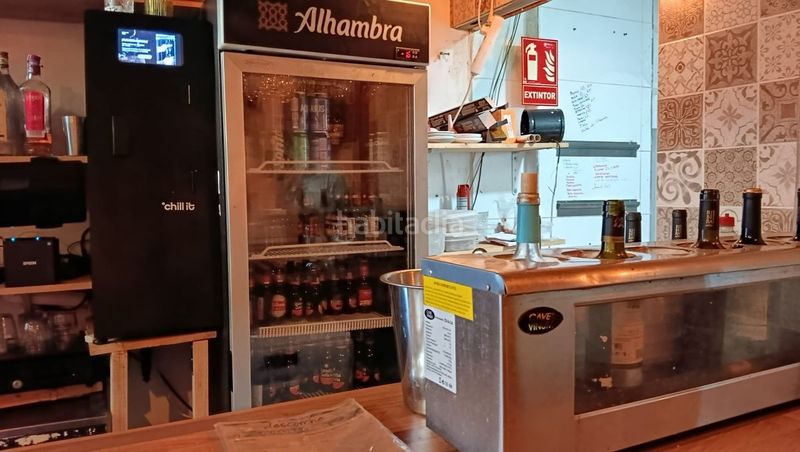 Foto fe522a9e-4e2a-4b02-94f7-5ffad2d08747. Local comercial amb calefacció a Barrio del Centro Alicante