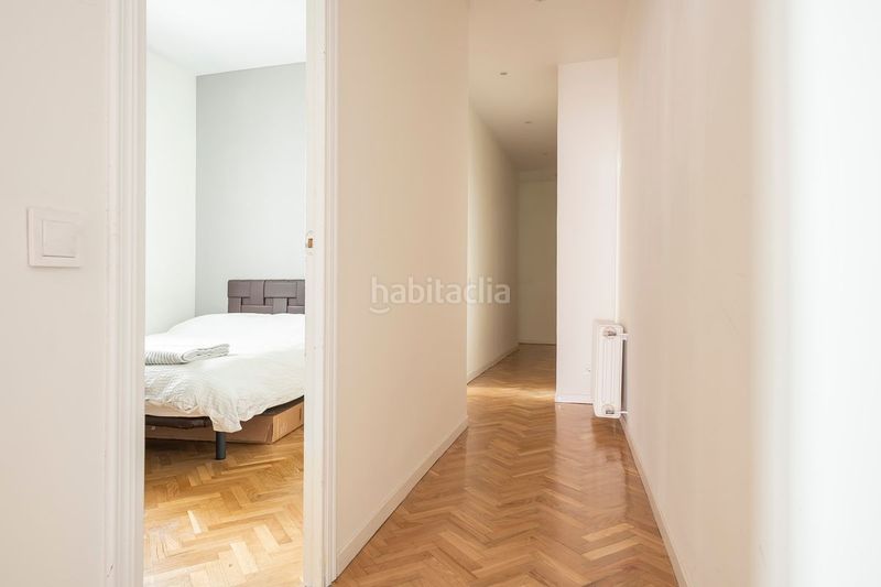 Foto becbcdb5-fd9e-4d5e-9f09-5ab59ead61c6. Pis amb calefacció aparcament a Embajadores-Lavapiés Madrid