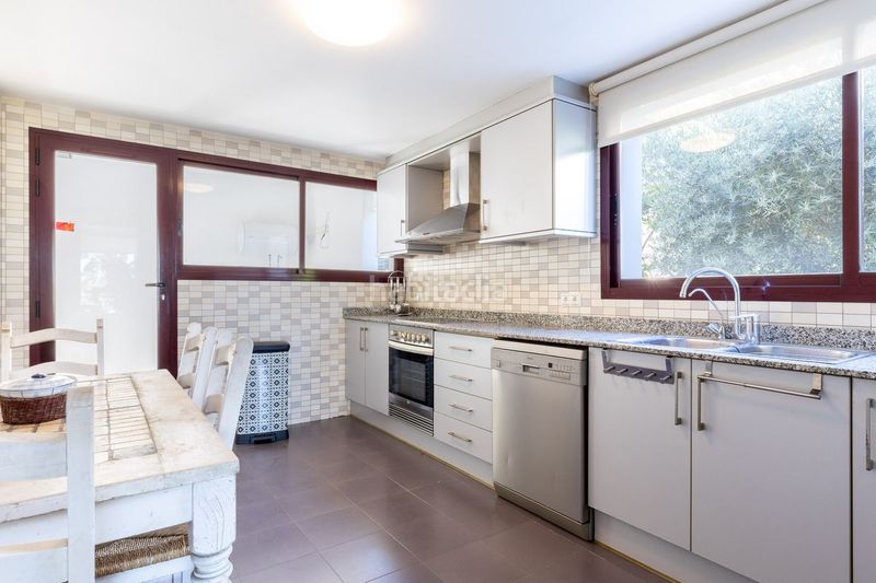 Foto 60d89b4d-2985-4a6d-a68a-17f6d95415ac. Casa amb calefacció aparcament piscina a Olimar-Carambolo-Atalaya de Levante Chiva