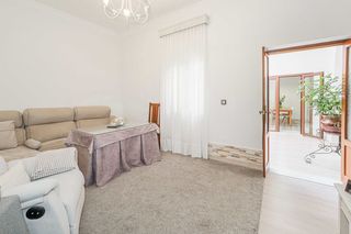 Casa aparellada  C. san teodomiro