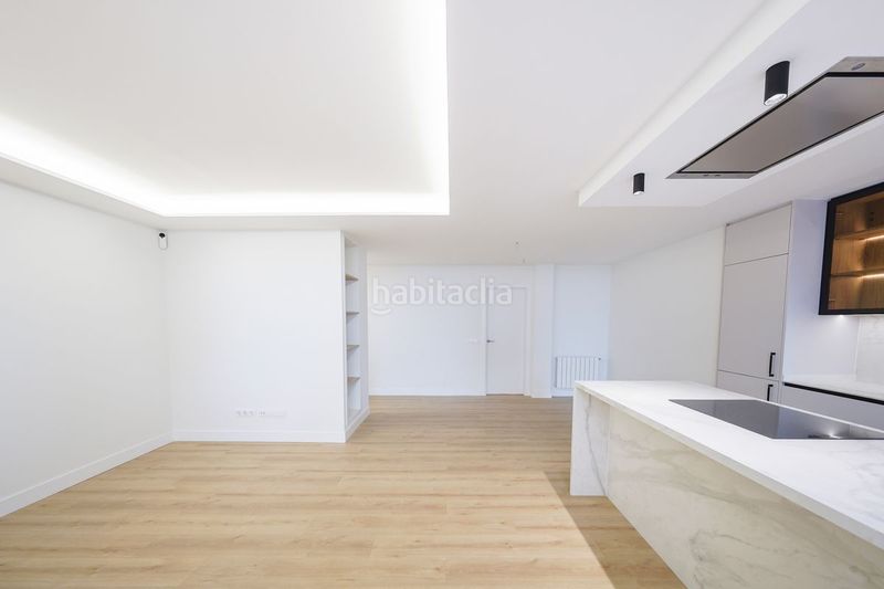Foto 7f593103-69f1-4869-a8bb-e23956a3686f. Planta baixa amb calefacció aparcament a El Viso Madrid