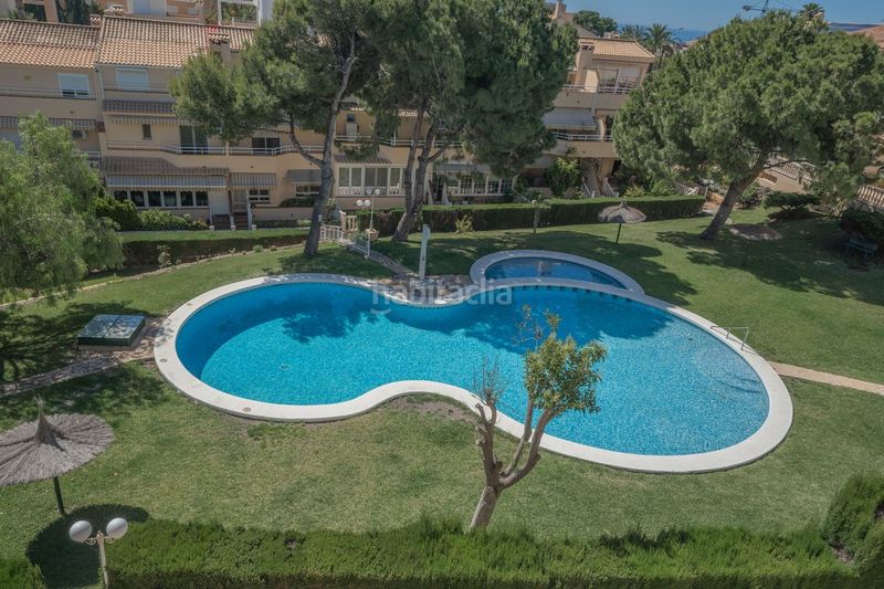 Foto 08d05c73-4bf3-423f-8638-90010a106a7d. Reihenhaus in calle atún 1 in Alicante golf Alicante