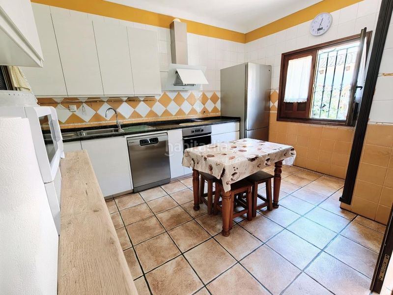 Foto b5dd75ee-d297-4df4-a7de-e53890699240. Casa amb calefacció a Fuente Alegre - El Chaparral - Los Morales Málaga