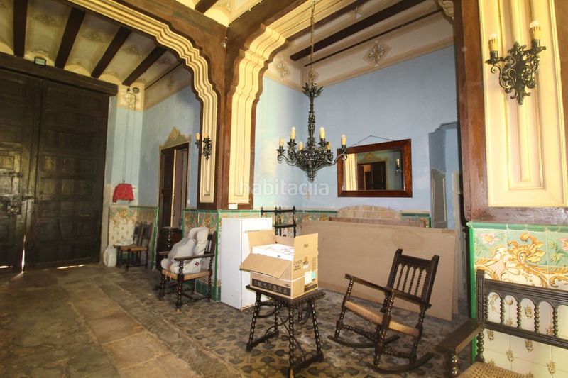 Foto 04e797bf-065e-4209-85f0-afffec487c61. Casa amb calefacció a Turís