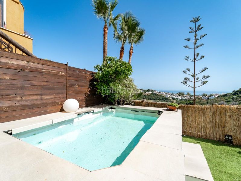 Foto 594d7efc-e05b-4e0e-99d0-42dec5de3655. Planta baixa amb calefacció aparcament piscina a Marbella