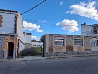 Wohngrundstück in Calle Mora