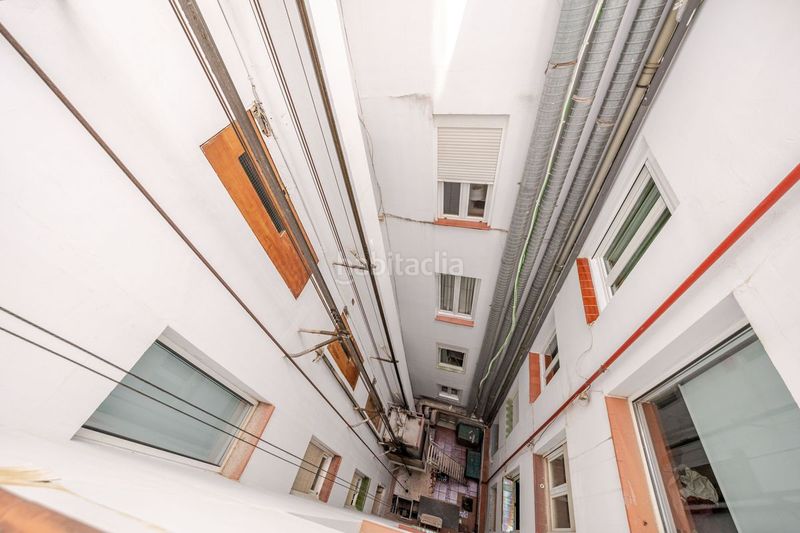 Foto 623d7308-76d7-4f0c-b231-d158b2a689e8. Pis amb calefacció a Argüelles Madrid