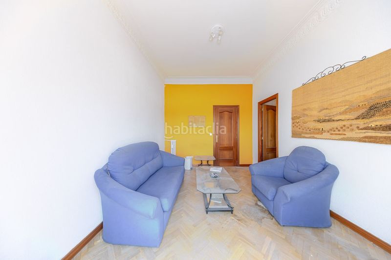 Foto f9537674-6e37-439b-a3a1-e7d4f39567b3. Pis amb calefacció a Argüelles Madrid