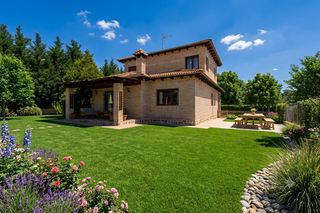 Chalet in Cerro Alarcón
