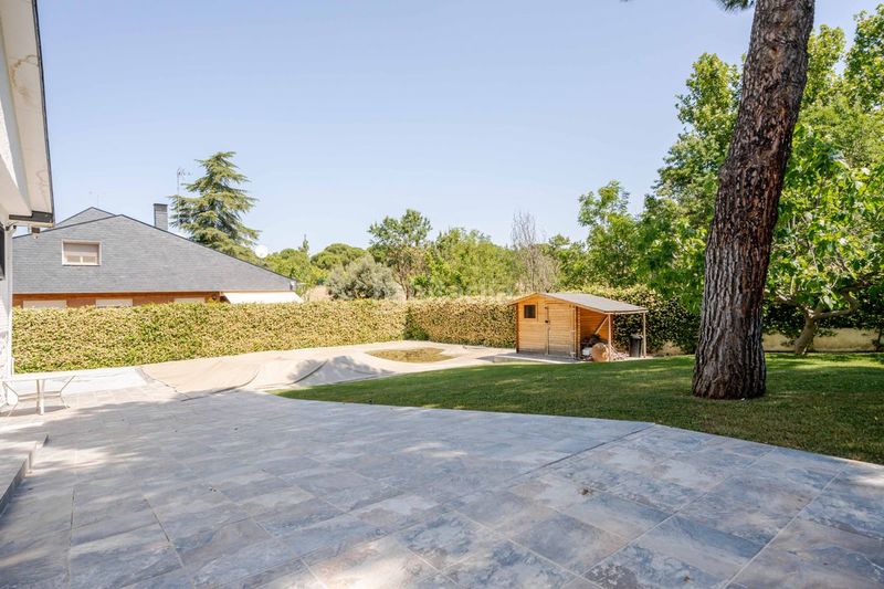 Foto c2646a9d-7687-40aa-a3a9-46b33f764af2. Casa amb calefacció aparcament piscina a Parque Boadilla Boadilla del Monte