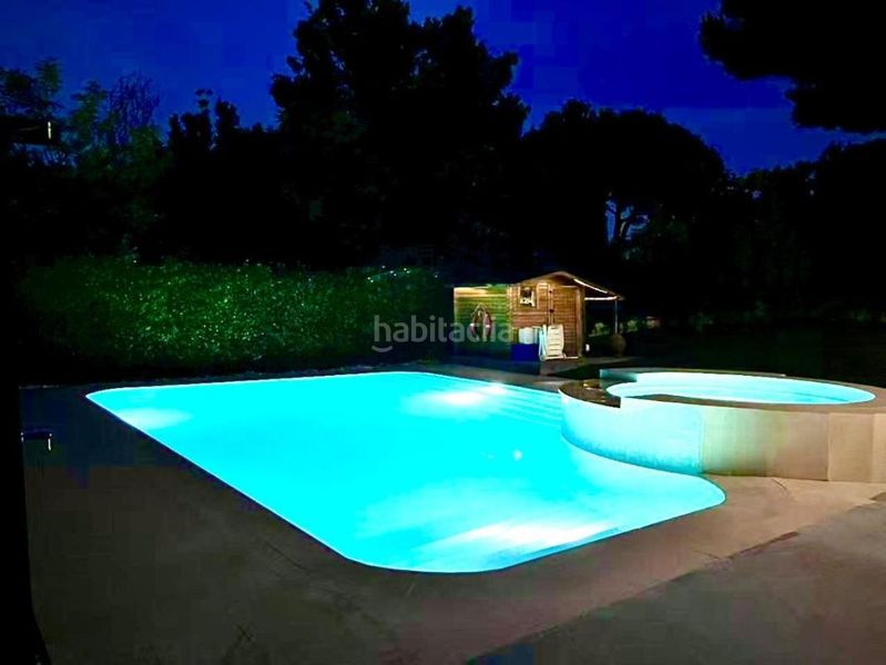Foto c4e9c79c-9c58-4e8e-a0b5-f7d41261bece. Casa amb calefacció aparcament piscina a Parque Boadilla Boadilla del Monte