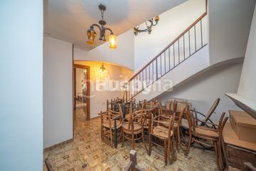 Foto 6a9b0ba4-9024-4c5a-8a37-158786d0c8c7. Casa amb calefacció a Ibi