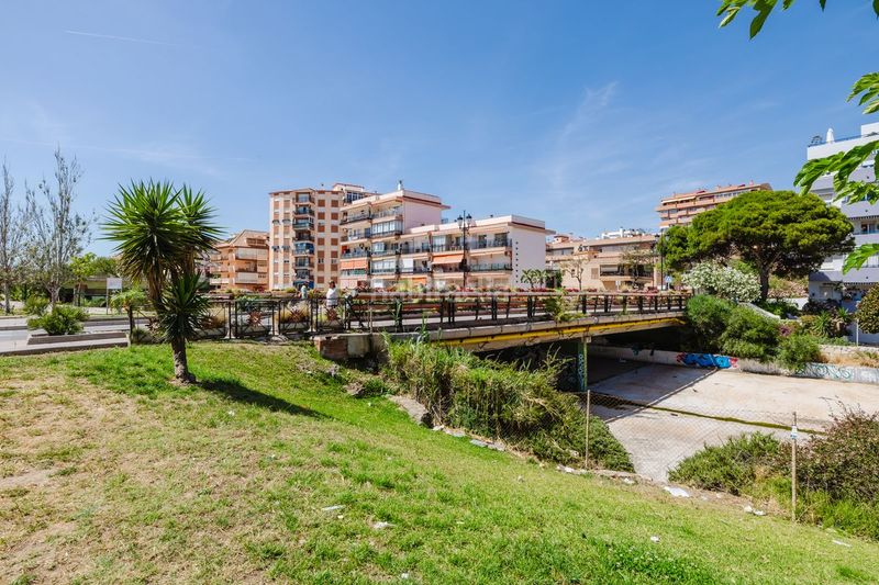 Foto 4b41b0d3-f51c-4129-a355-b87f82fe13be. Local comercial en Puerto Deportivo Fuengirola