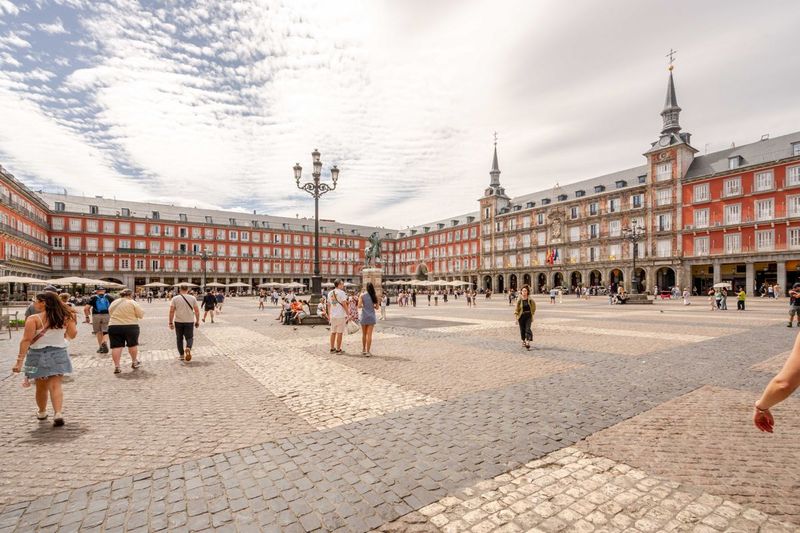 Foto fb9b2221-b430-4076-aaa4-2eebba23802e. Pis amb calefacció a Sol Madrid