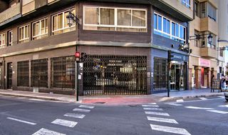 Local Comercial  Carrer juan ramón jiménez