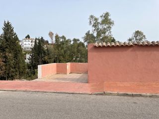 Terreno residenziale  Calle acacias de campomijas