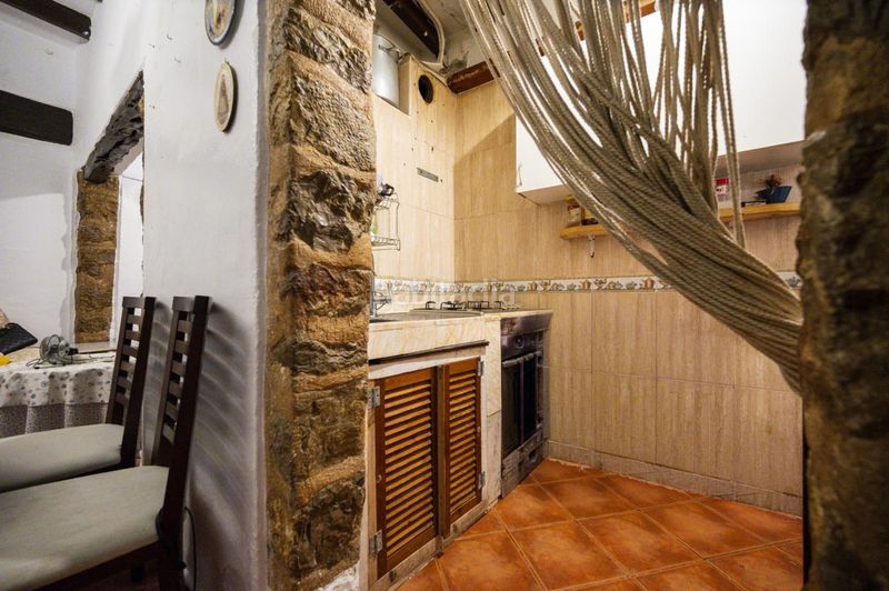 Foto 5423f1c6-e3a3-4889-9eb2-1bb90a78c404. Casa amb calefacció a Dalt Vila-La Marina Ibiza