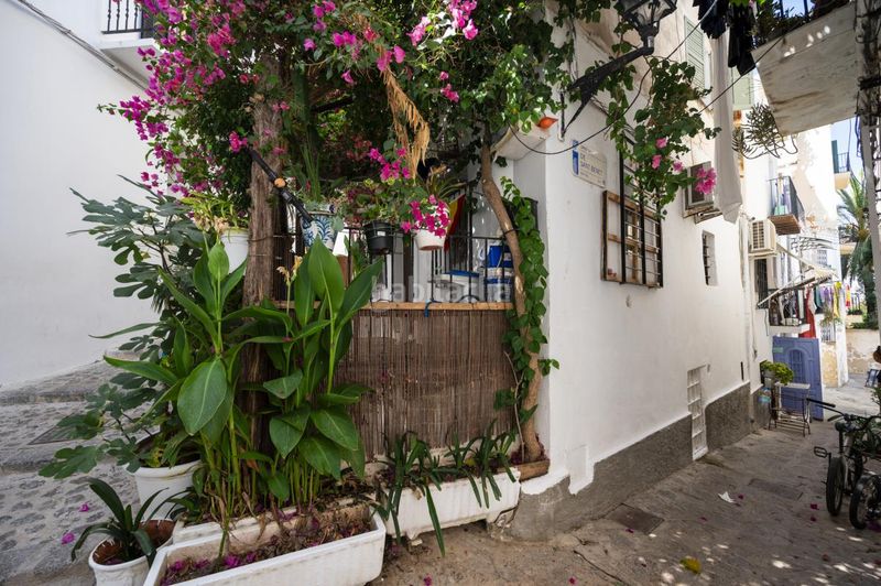 Foto 5f895222-32cc-4f08-ae33-3a7637621331. Casa amb calefacció a Dalt Vila-La Marina Ibiza