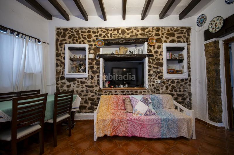 Foto 751c6160-f10b-4e08-b57e-2b002b4a46c3. Casa amb calefacció a Dalt Vila-La Marina Ibiza