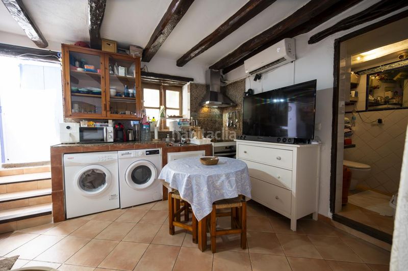 Foto c8ec2632-9490-4bba-a969-9332b620f264. Casa amb calefacció a Dalt Vila-La Marina Ibiza