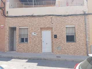 Planta baixa a Calle Maestro Amadeo Vives