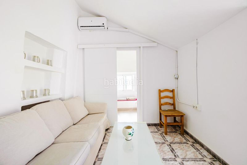 Foto f04afc1a-d994-4919-a738-065f126b6340. Casa amb calefacció a Olías Málaga