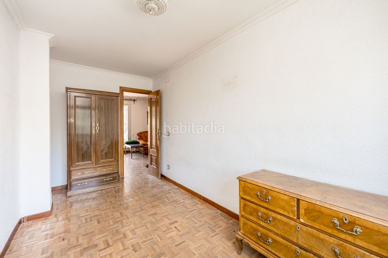 Foto 6a1f0ca0-2dcc-4bdb-b3f8-dfa210592ae2. Casa amb calefacció aparcament a Jerónimos Madrid