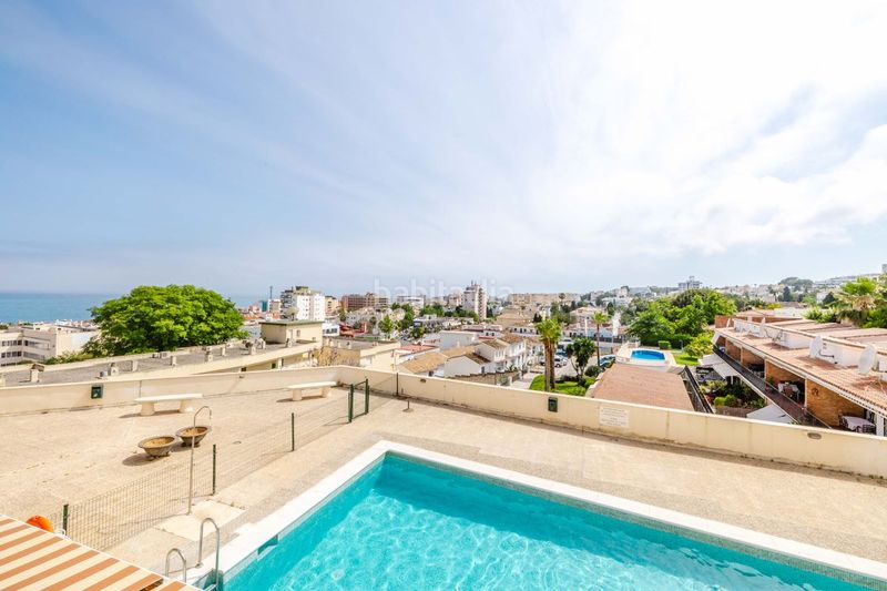 Foto b75cb619-405d-498e-a521-359fd10b86ea. Pis amb calefacció piscina a Montemar Torremolinos