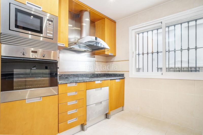 Foto 1b786554-e55b-41aa-a239-40577ae5da70. Planta baixa amb calefacció aparcament piscina a Marbella