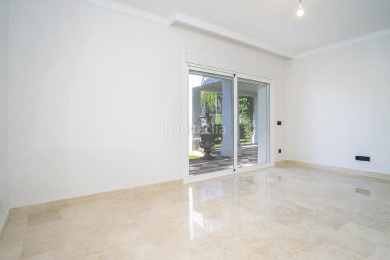 Foto 1db0159e-7c4a-4bad-9c9d-406c0a1dea3f. Planta baixa amb calefacció aparcament piscina a Marbella