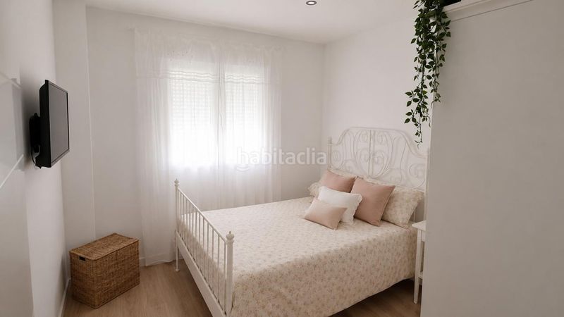 Foto 1d8146af-419f-4eb4-a681-8d9b8fb8e562. Casa adossada amb calefacció aparcament a Malagón