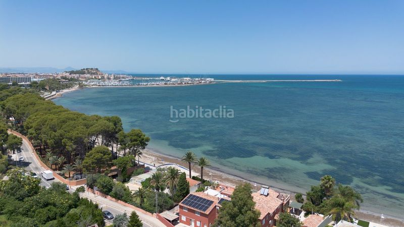 Foto 5f105ad8-ee2c-4023-a897-1a6d67b740a7. Casa amb calefacció aparcament a Las Rotas / Les Rotes Dénia