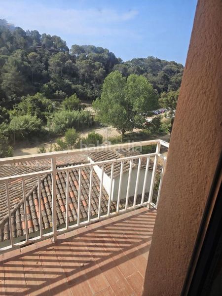 Foto 2a876037-1fb6-4417-9e52-97ab4b61b0a6. Edificio en Centre Lloret de Mar