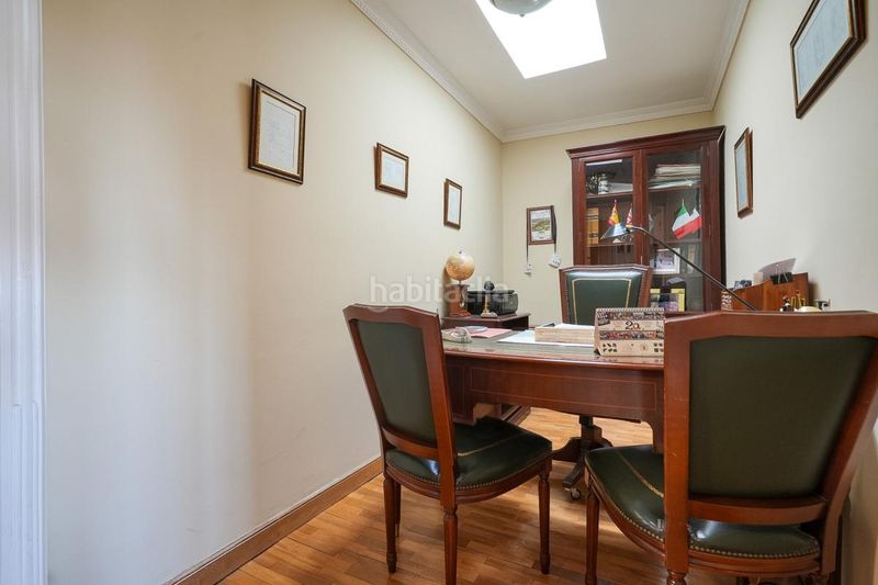 Foto d9deabd6-e582-4ba0-a637-93f4ad7a01bc. Casa amb calefacció aparcament a San Diego Madrid