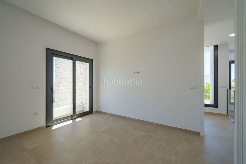 Foto efed309b-27ae-4f1f-a731-a7b34448dd0f. Casa amb calefacció piscina a La Fustera Benissa