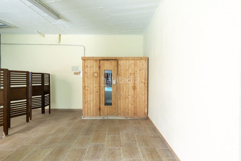 Foto 5678f3eb-dfd1-4bea-9736-8a763bf54657. Casa aparellada amb calefacció aparcament piscina a Cullera