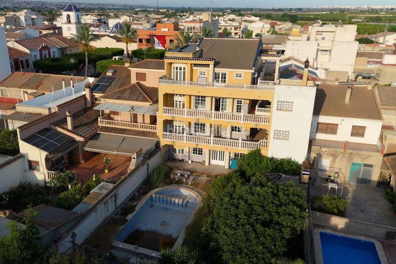 Foto b2e09aba-0608-4115-be2a-59a026401598. Casa en San Fulgencio
