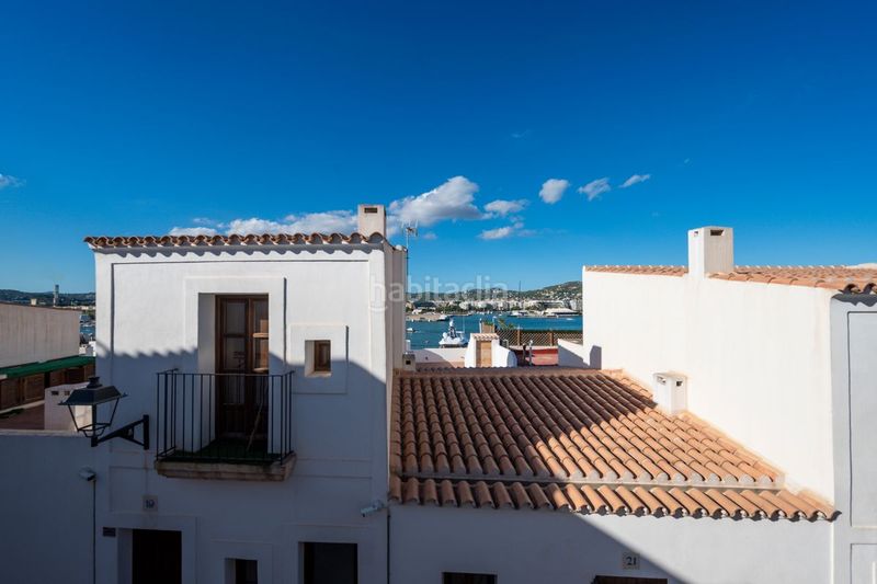 Foto 00911dc6-74aa-4ce3-9872-4d6a4eddcaec. Dúplex amb calefacció a Dalt Vila-La Marina Ibiza