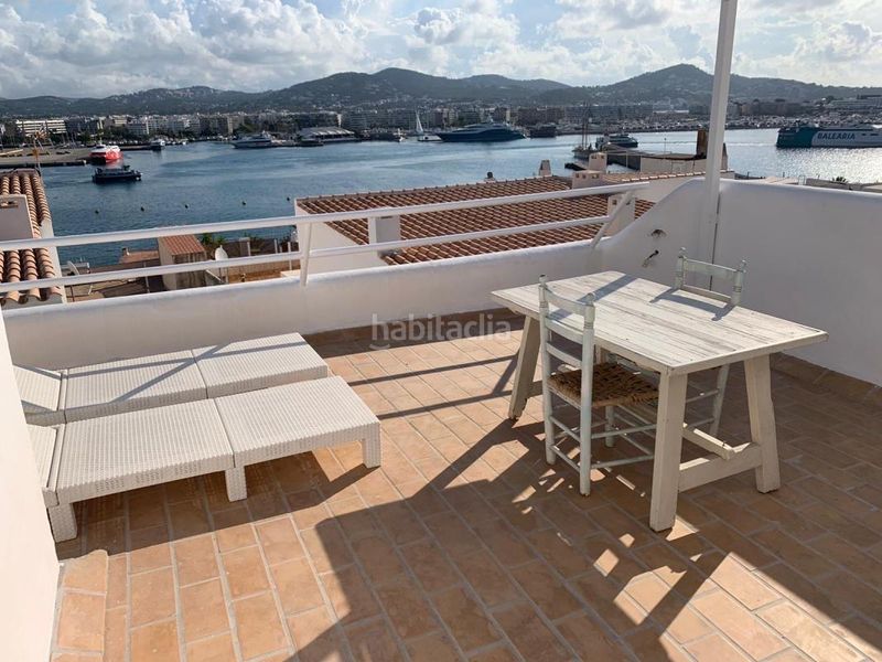 Foto 4a10a49b-a2fb-44b4-98c2-ddeb60c35ba6. Dúplex amb calefacció a Dalt Vila-La Marina Ibiza