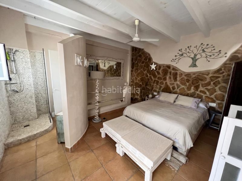 Foto d48131d9-4783-402c-bc02-b7eb19a3f2f7. Dúplex amb calefacció a Dalt Vila-La Marina Ibiza