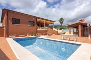 Chalet  Carrer llarguer