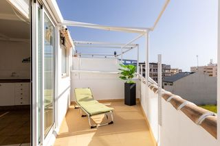 Casa aparellada  Carrer pintor tusset