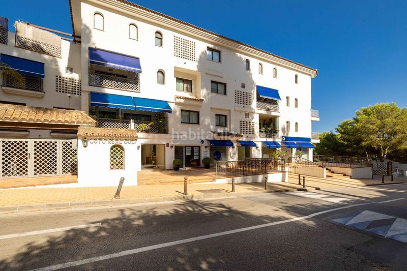 Foto 52a5d023-196c-4259-8062-f3942f940294. Pis amb calefacció aparcament piscina a Río Real Marbella