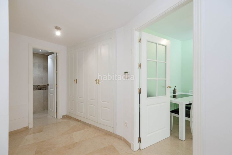 Foto 64b46b59-7327-4338-9b09-a3243d675aba. Pis amb calefacció aparcament piscina a Río Real Marbella
