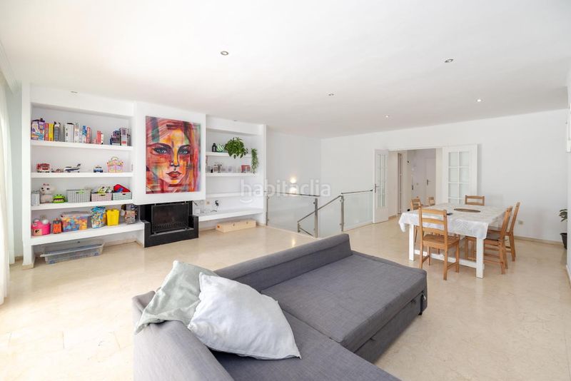 Foto c0b91637-e6a7-426d-8785-ce5501697e90. Dúplex en Río Real Marbella