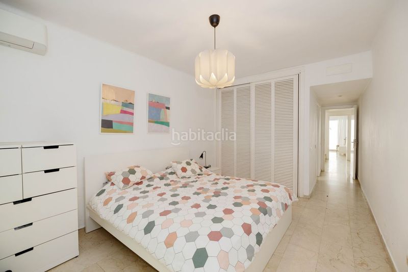 Foto f7159db9-5e96-4a6f-b1be-4824a39115a2. Dúplex amb calefacció aparcament piscina a Río Real Marbella