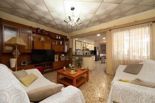 Semi detached house  Avenida carmen