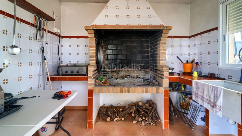 Foto 6d0f8002-8306-428d-b85b-6eb088cb5c99. Xalet amb calefacció aparcament a Los Pinares-La Masia Bétera
