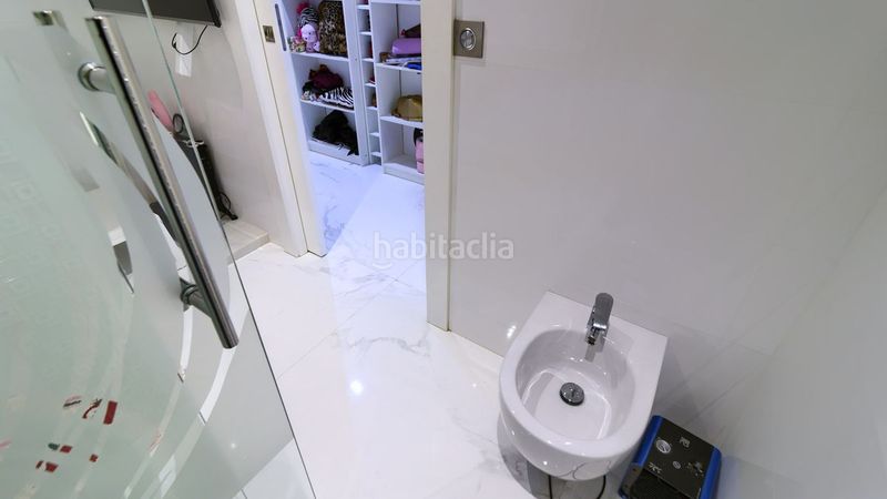 Foto 5597a8eb-1520-467b-97ce-a231ecf65015. Dúplex en El Botànic Valencia